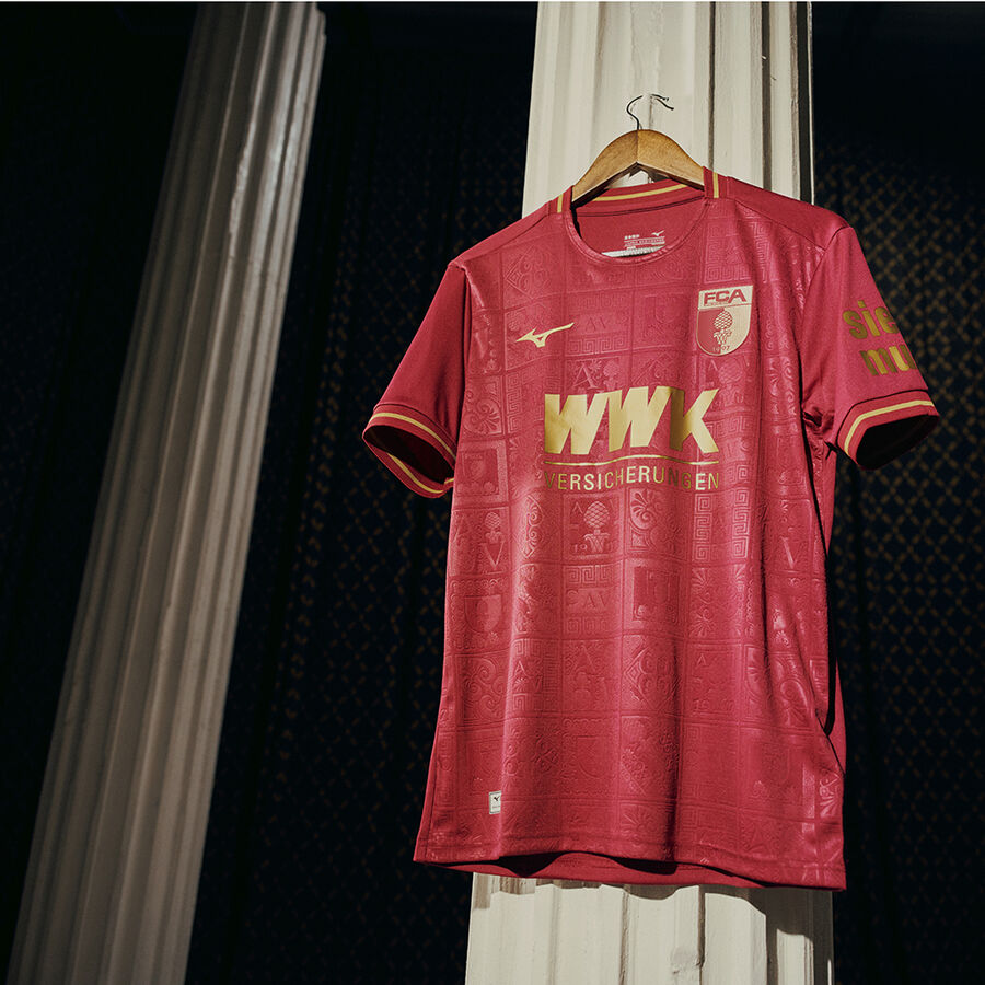 Mizuno FC Augsburg Third Jersey 24/25 Red Plum